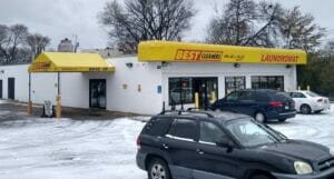 Full Look at the Old Awnings MN