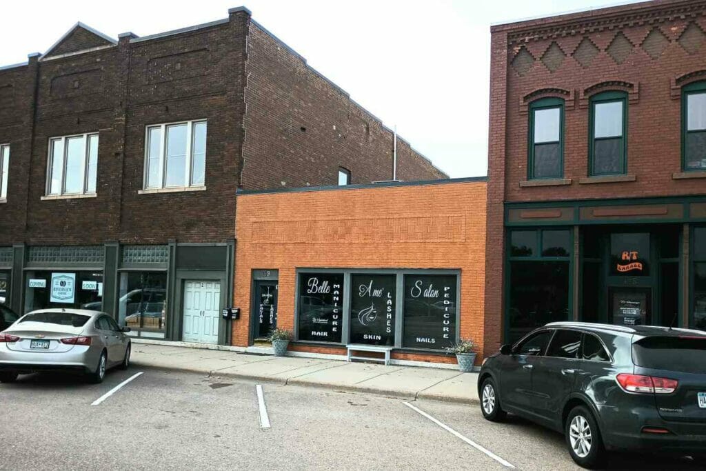 Belle Plaine Before at 139 E Main St